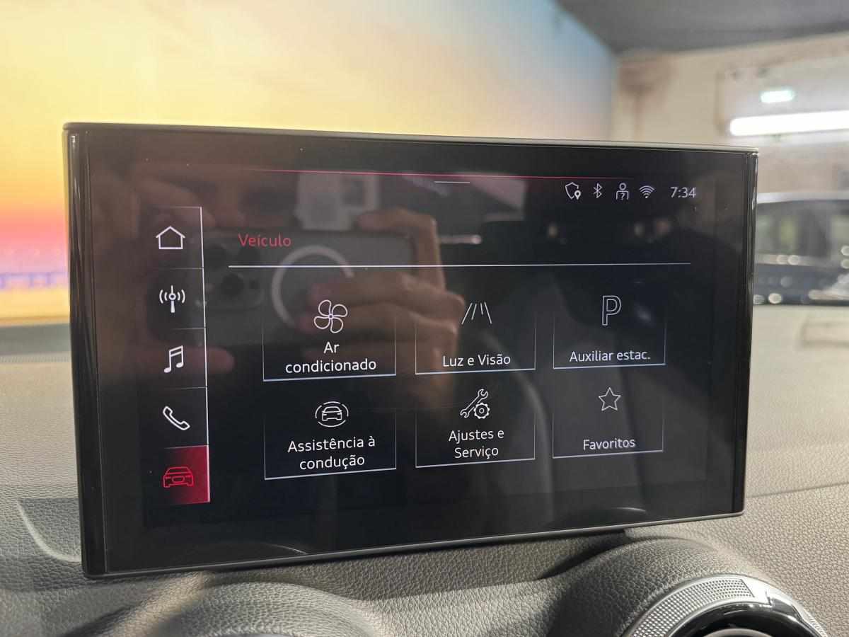 audi-q2-30-tfsi-2025-gasolina-999cc