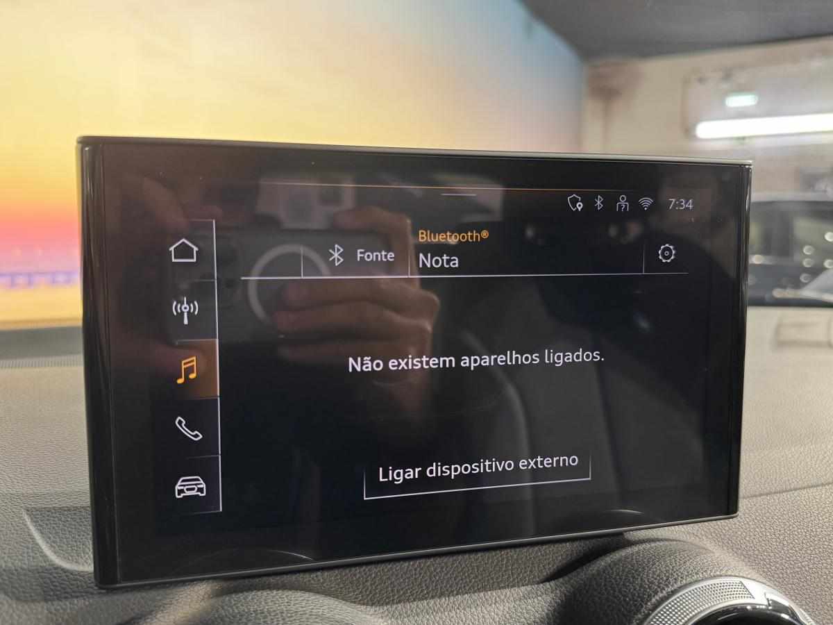 audi-q2-30-tfsi-2025-gasolina-999cc