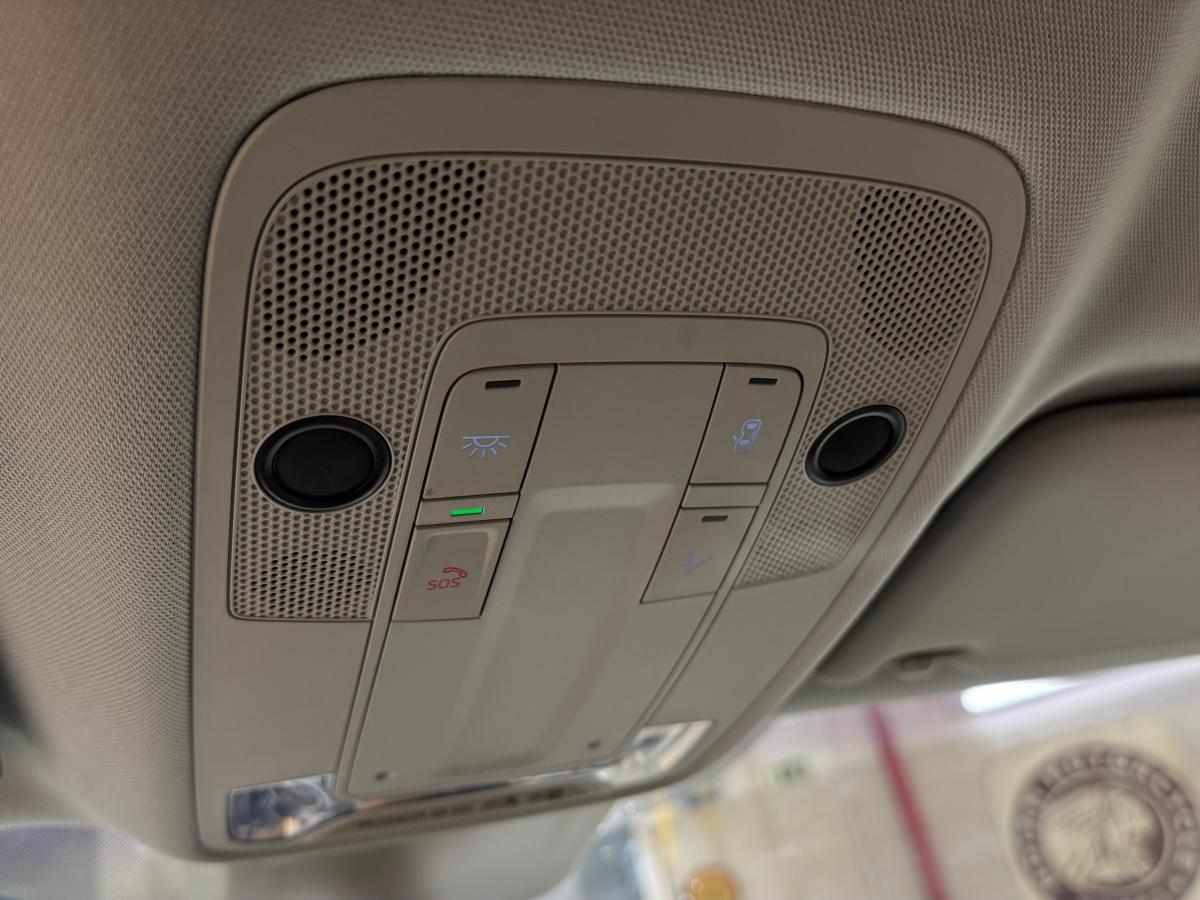 audi-q2-30-tfsi-2025-gasolina-999cc