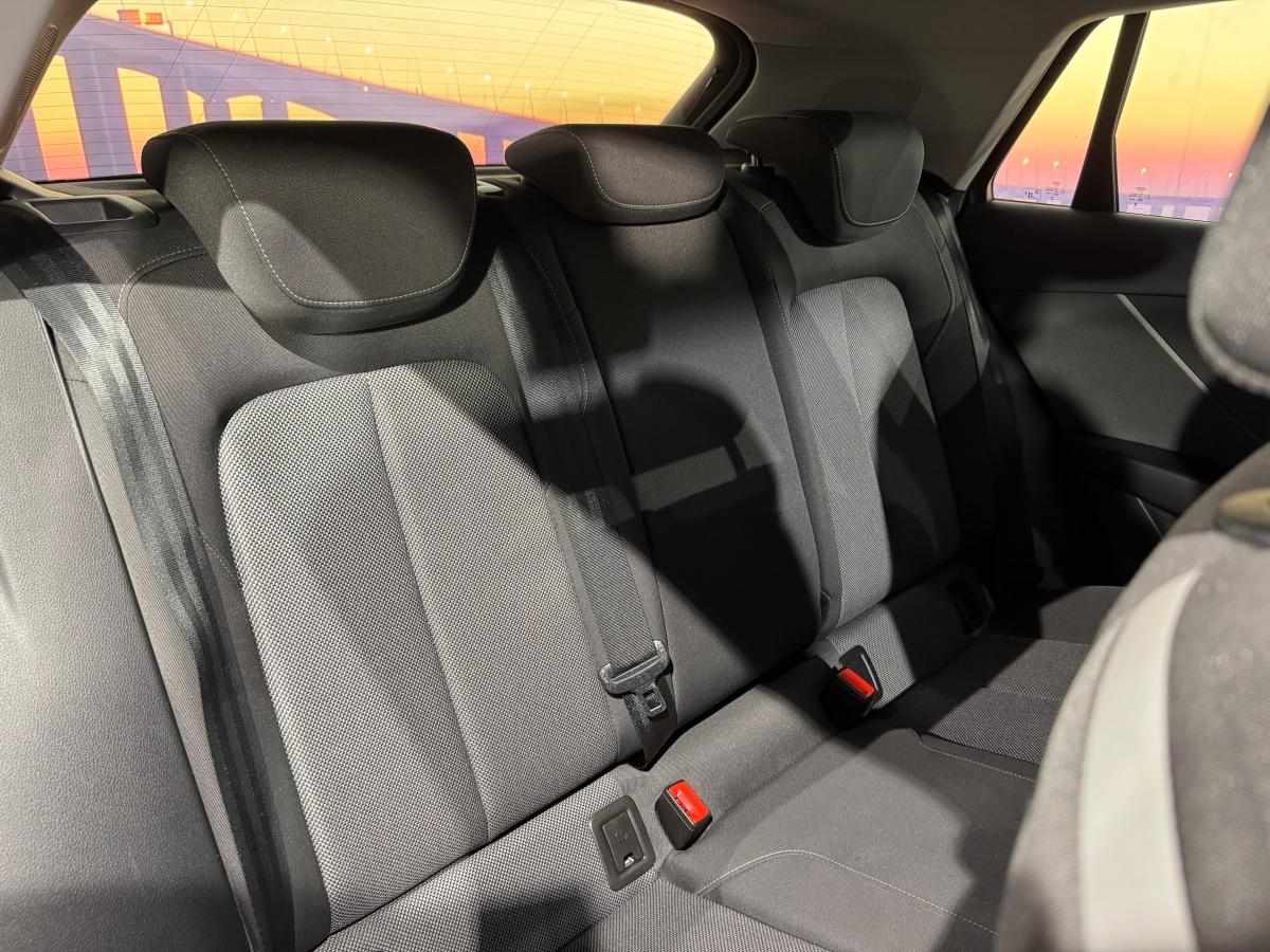 audi-q2-30-tfsi-2025-gasolina-999cc