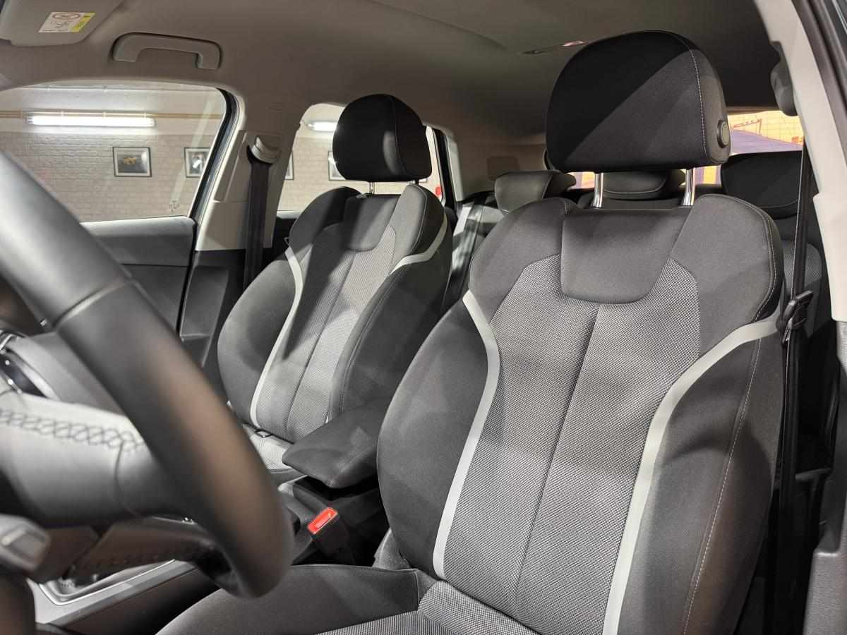 audi-q2-30-tfsi-2025-gasolina-999cc