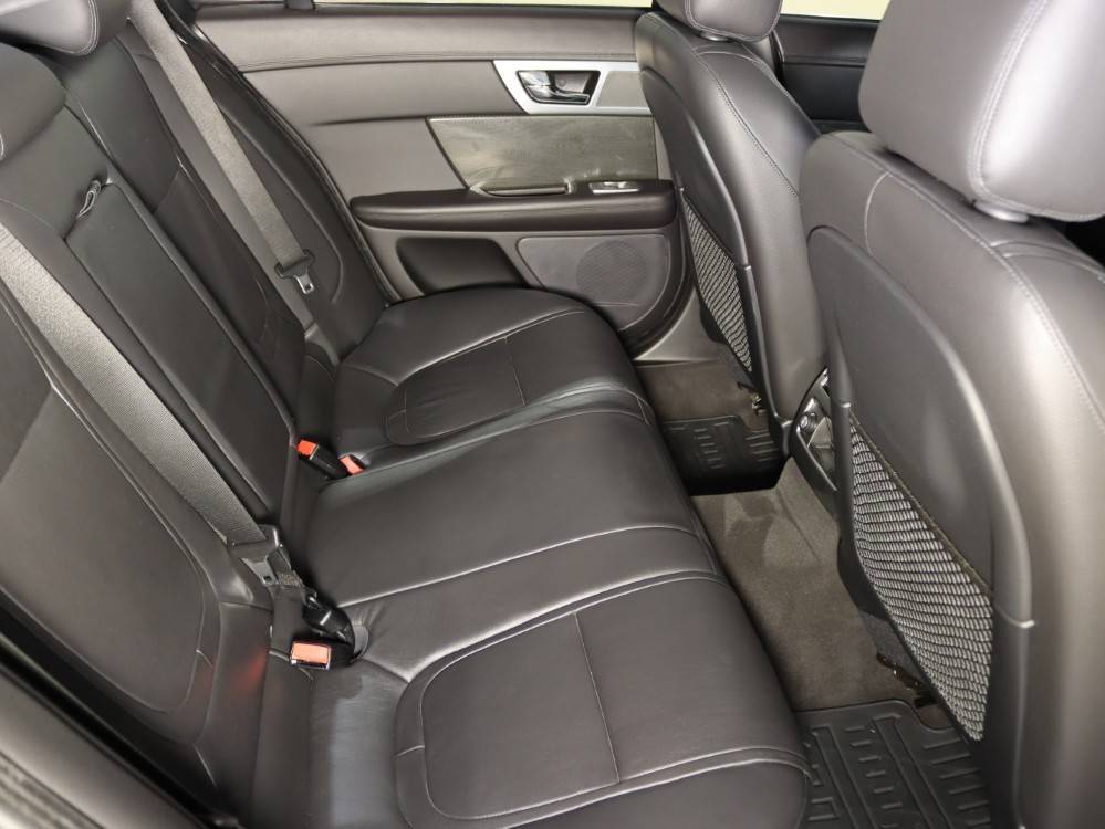 jaguar-xf-2015-diesel-2179cc