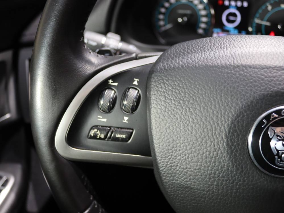 jaguar-xf-2015-diesel-2179cc