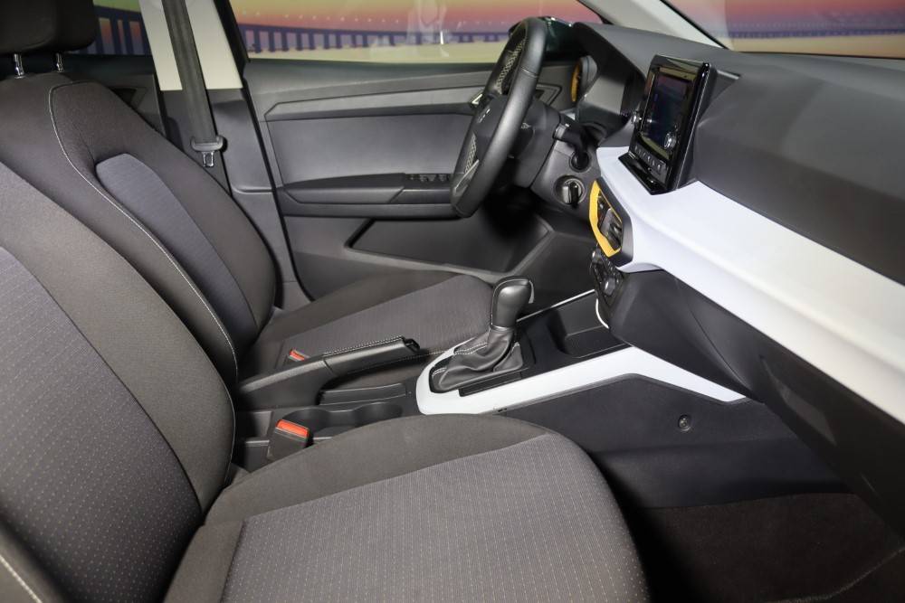 seat-arona-2024-gasolina-999cc