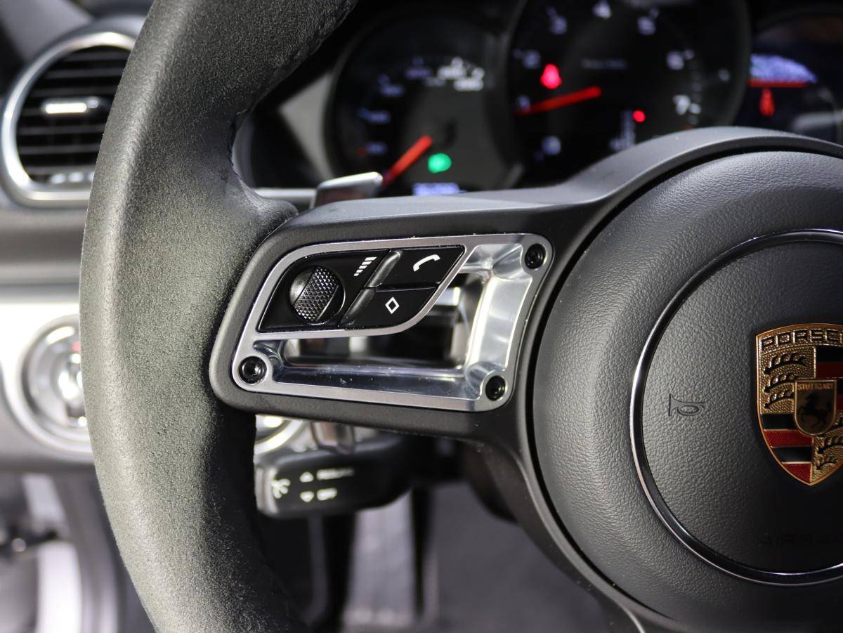 porsche-718-2024-gasolina-1988cc