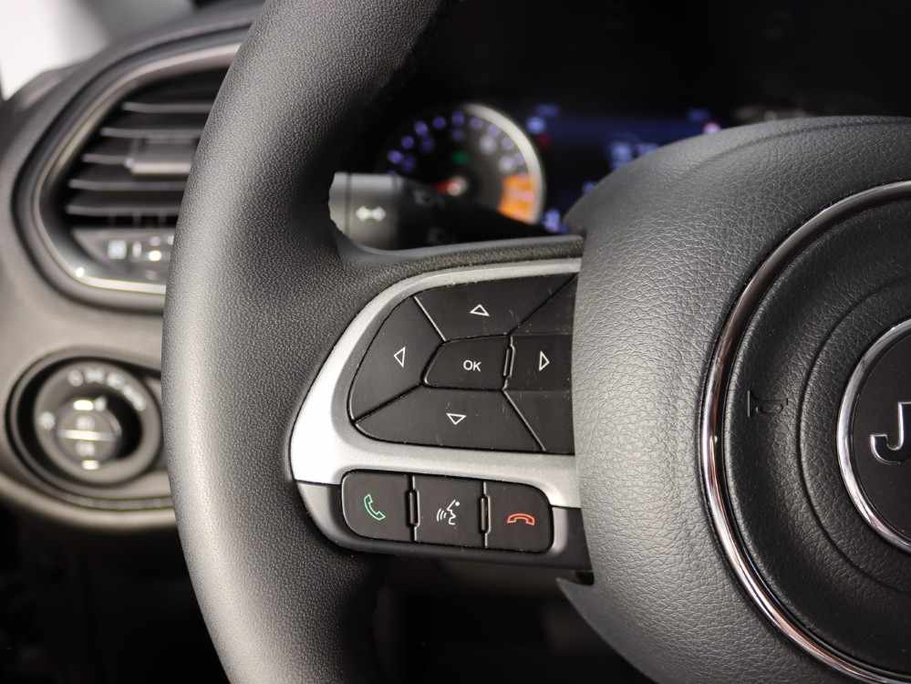 jeep-renegade-1-5-gse-t4-e-hybrid-2023-gasolina-1469cc