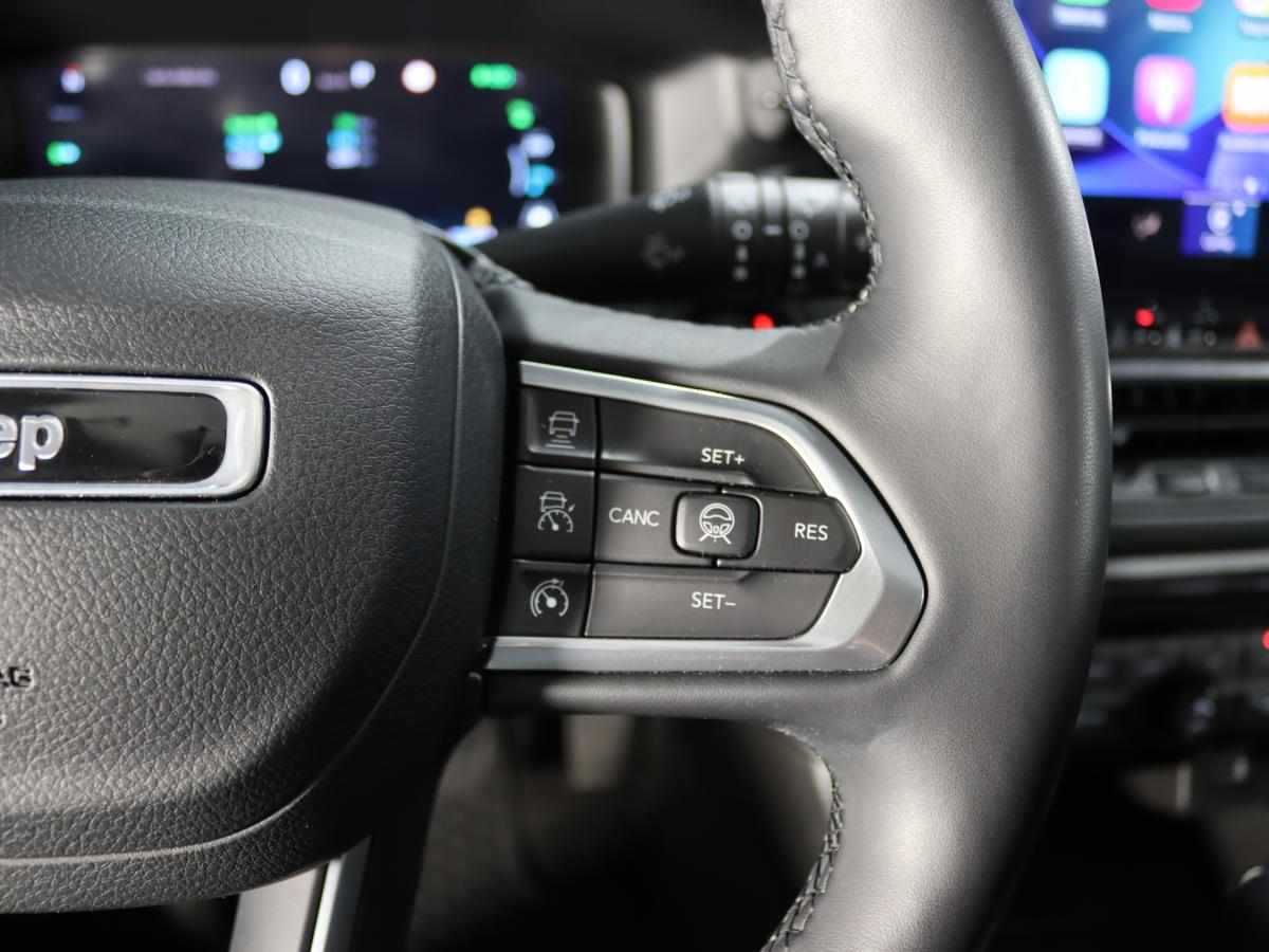 jeep-compass-1-3-plug-in-hybrid-4xe-240-2023-gasolina-1332cc