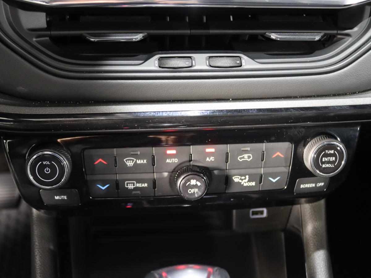 jeep-compass-1-3-plug-in-hybrid-4xe-240-2023-gasolina-1332cc