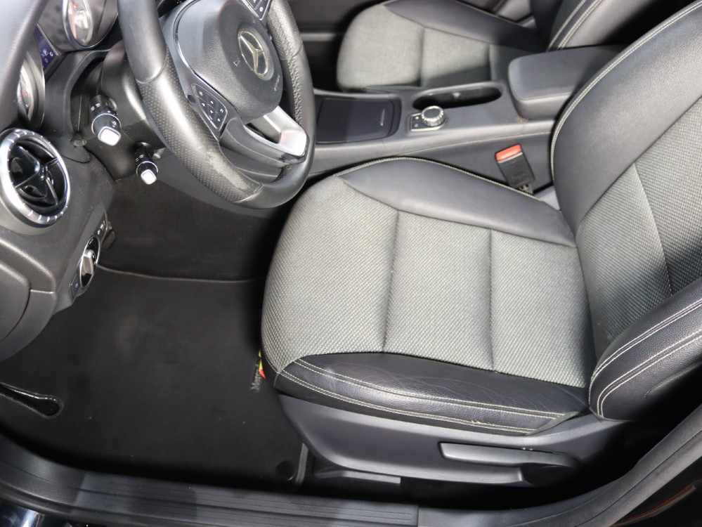 mercedes-benz-cla-180-d-blueefficiency-2016-diesel-1461cc