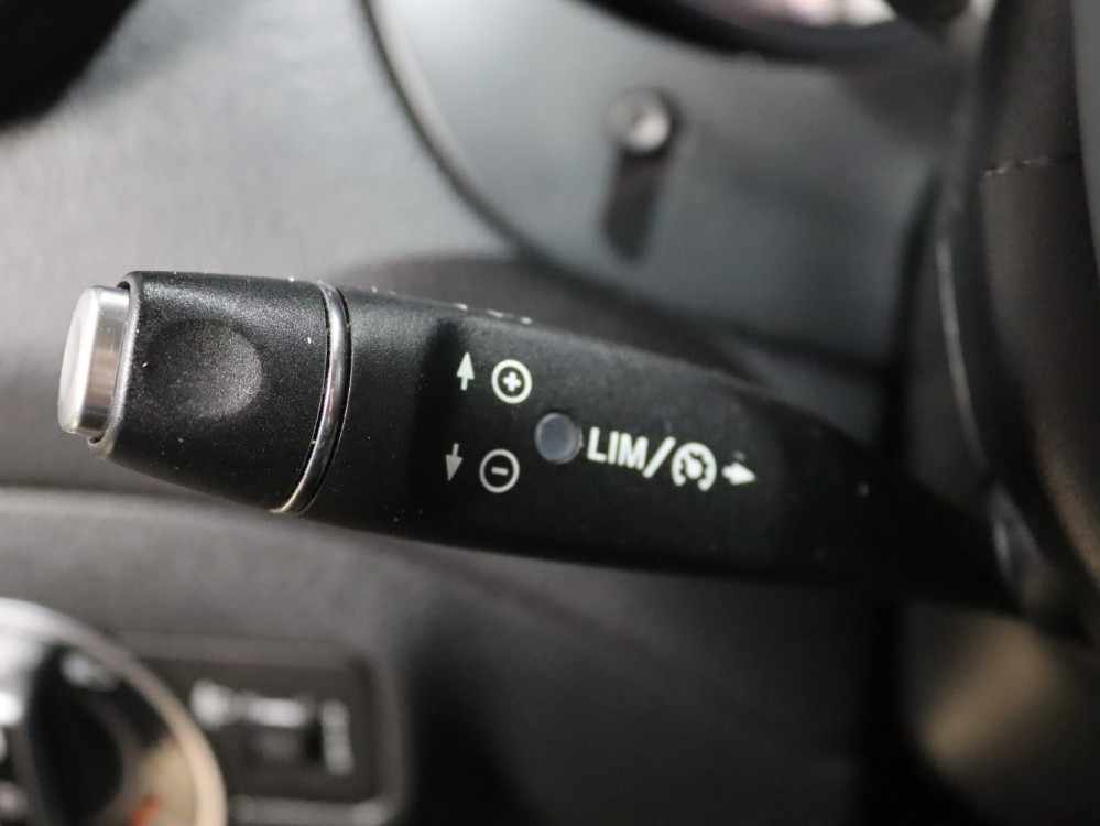 mercedes-benz-cla-180-d-blueefficiency-2016-diesel-1461cc