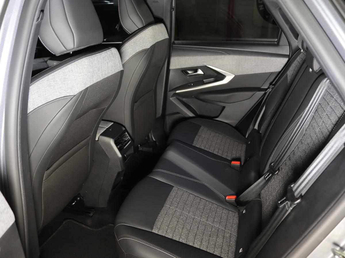 peugeot-3008-1-2-hybrid-2025-gasolina-1199cc