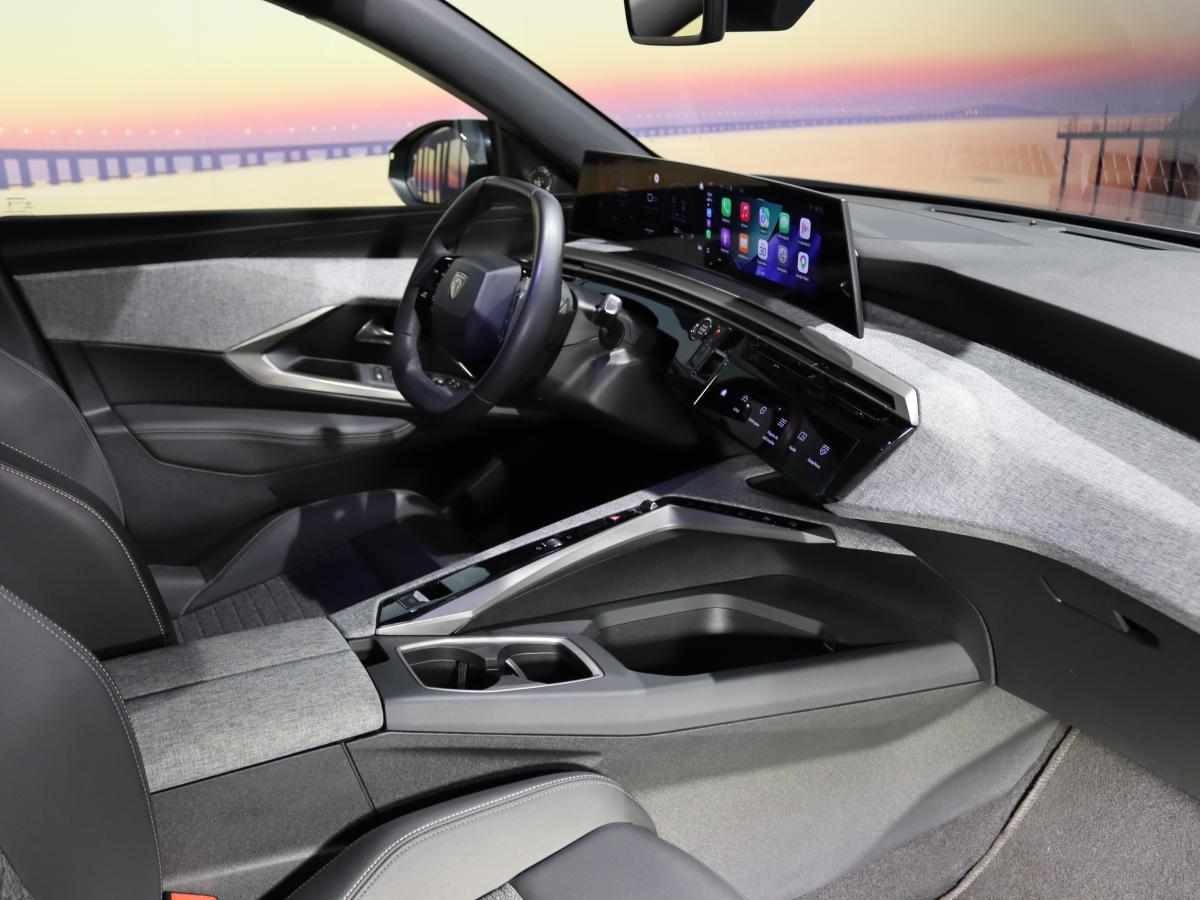 peugeot-3008-1-2-hybrid-2025-gasolina-1199cc