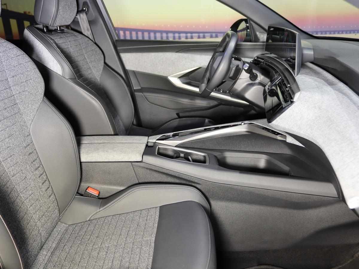 peugeot-3008-1-2-hybrid-2025-gasolina-1199cc