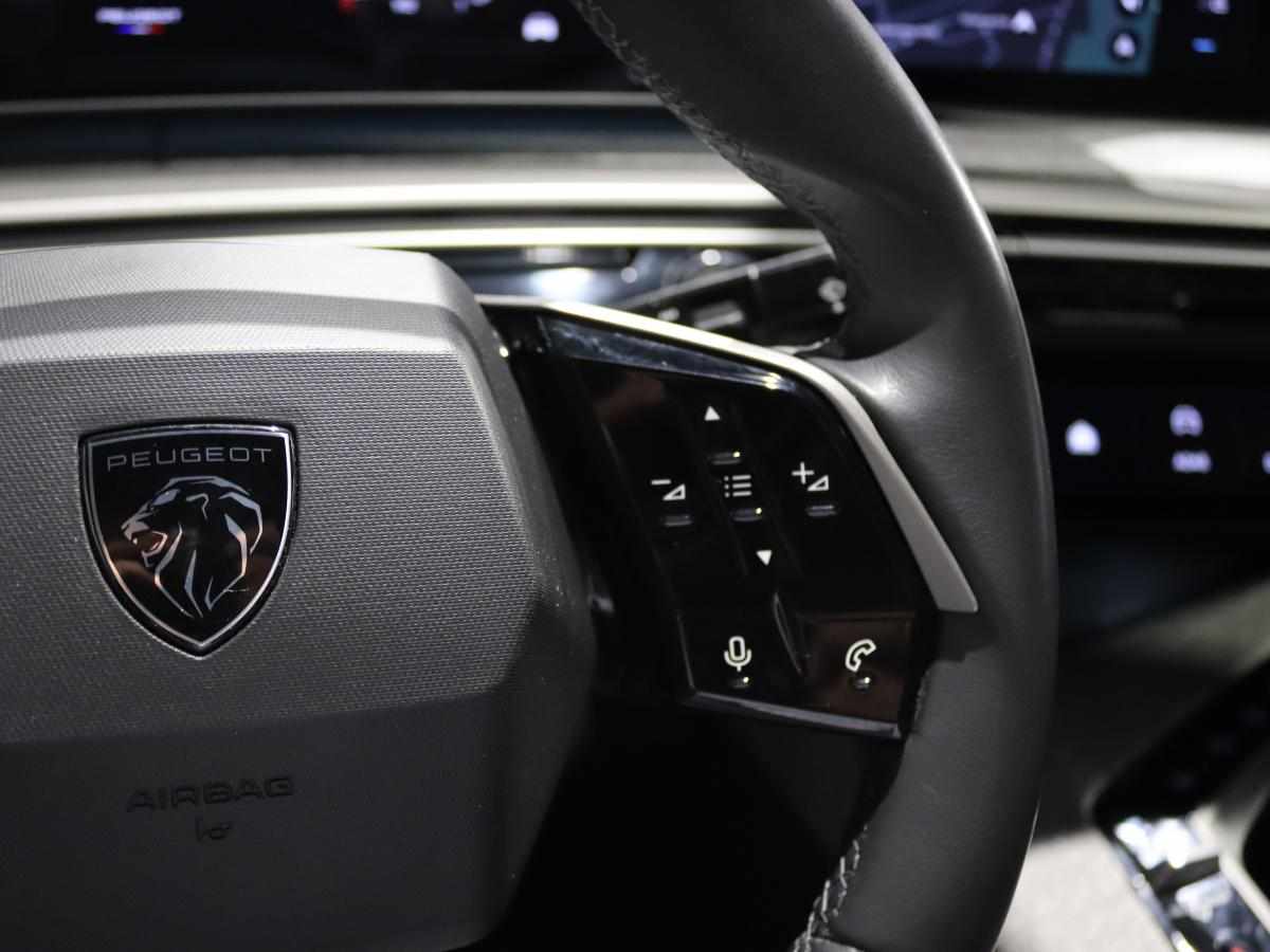 peugeot-3008-1-2-hybrid-2025-gasolina-1199cc