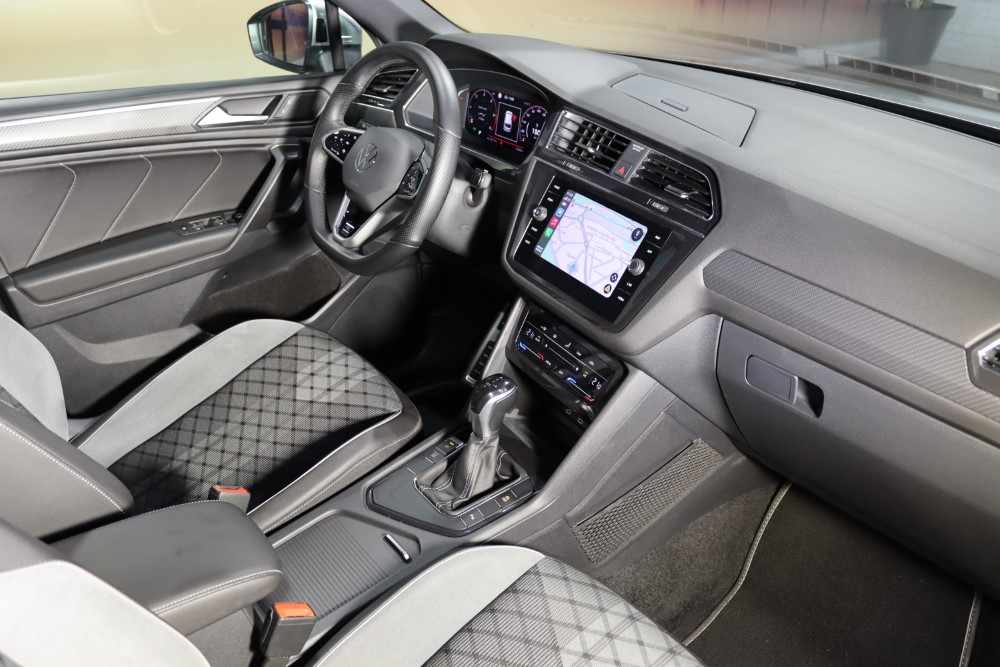 volkswagen-tiguan-2-0-tdi-bluemotion-2023-diesel-1968cc