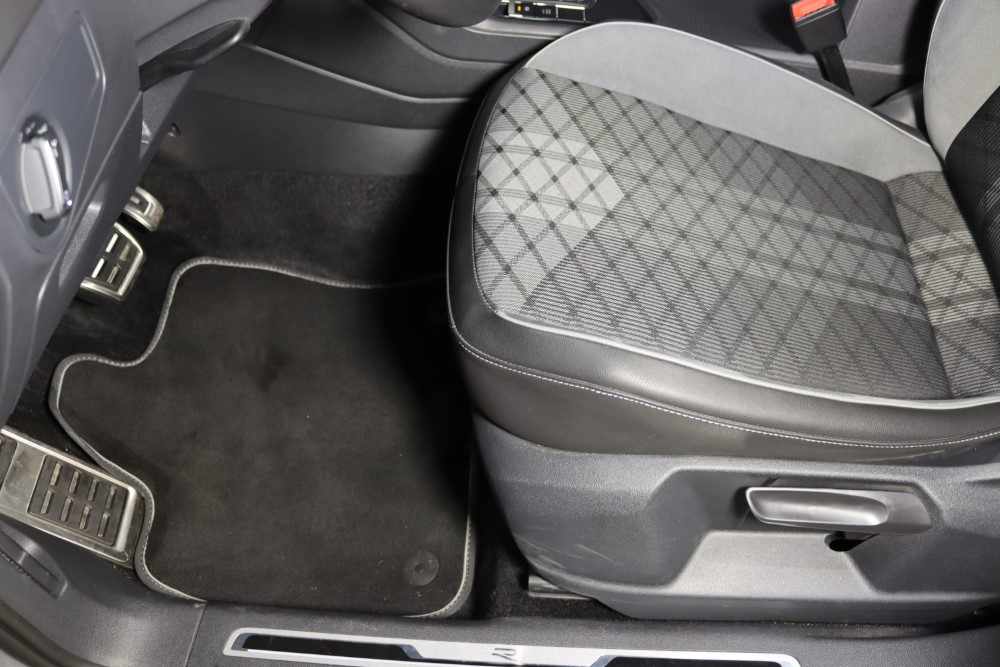 volkswagen-tiguan-2-0-tdi-bluemotion-2023-diesel-1968cc