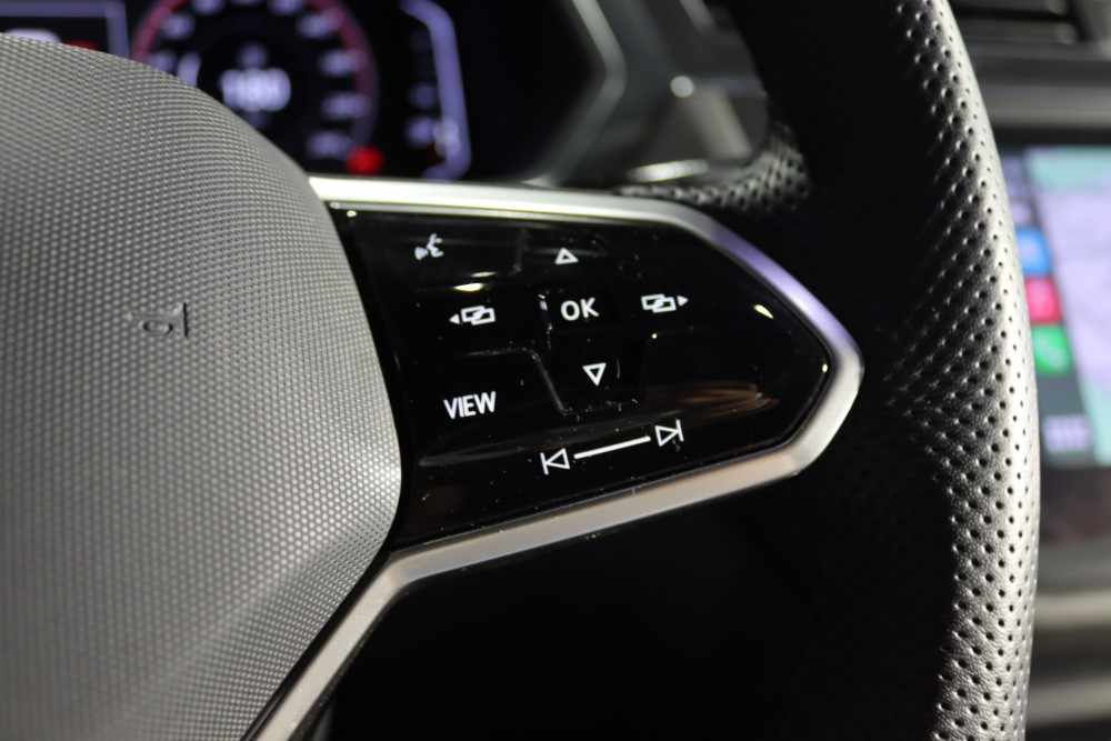 volkswagen-tiguan-2-0-tdi-bluemotion-2023-diesel-1968cc
