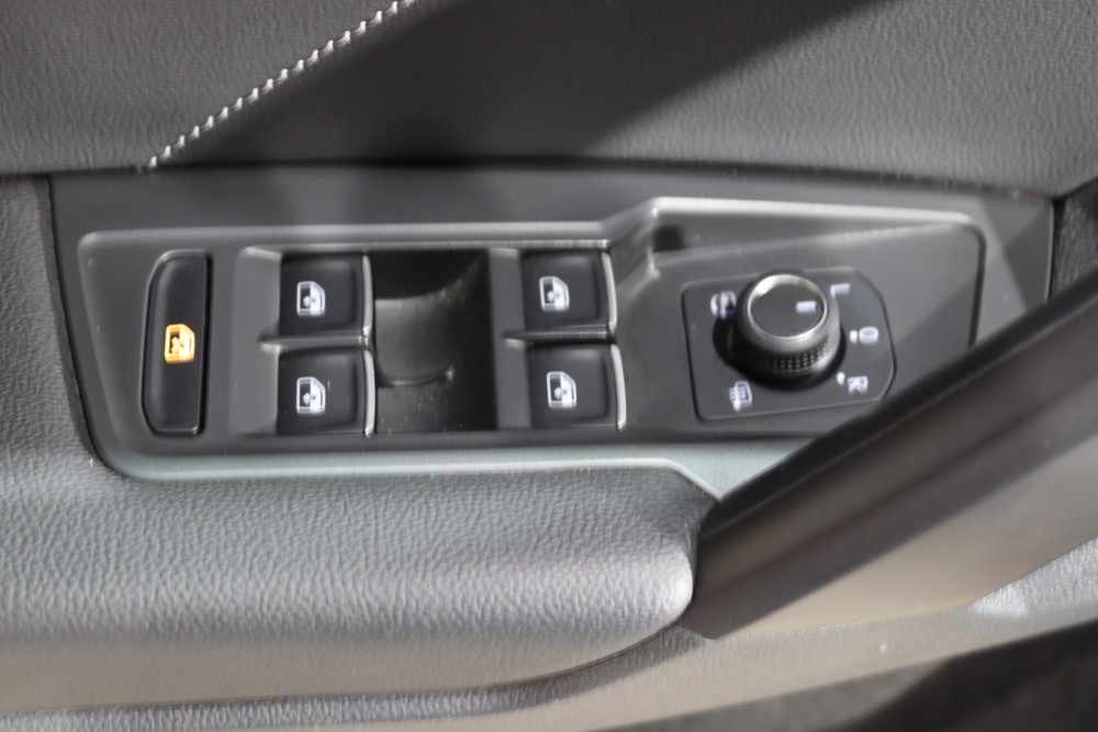 volkswagen-tiguan-2-0-tdi-bluemotion-2023-diesel-1968cc