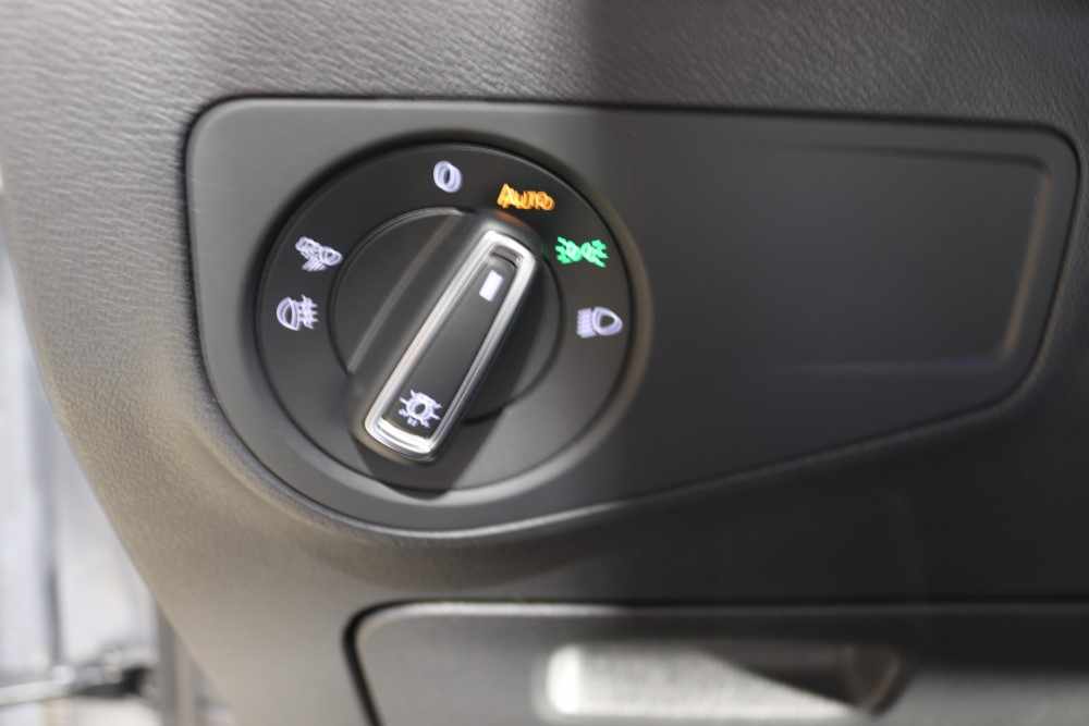 volkswagen-tiguan-2-0-tdi-bluemotion-2023-diesel-1968cc