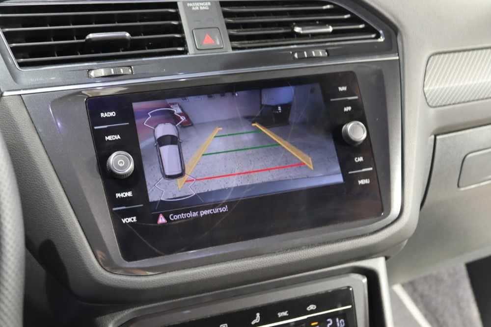 volkswagen-tiguan-2-0-tdi-bluemotion-2023-diesel-1968cc