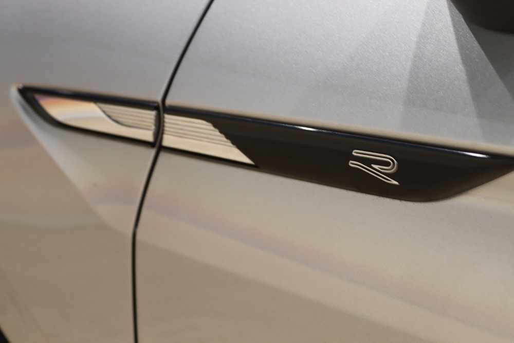 volkswagen-tiguan-2-0-tdi-bluemotion-2023-diesel-1968cc