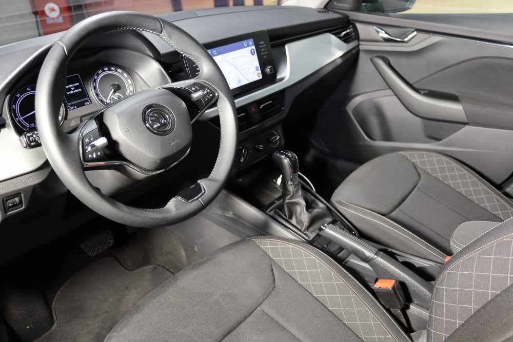 skoda-scala-1-0-tsi-2023-gasolina-999cc