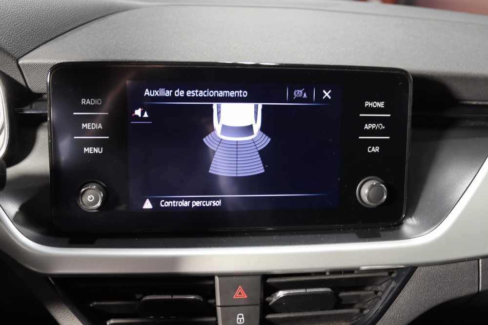 skoda-scala-1-0-tsi-2023-gasolina-999cc