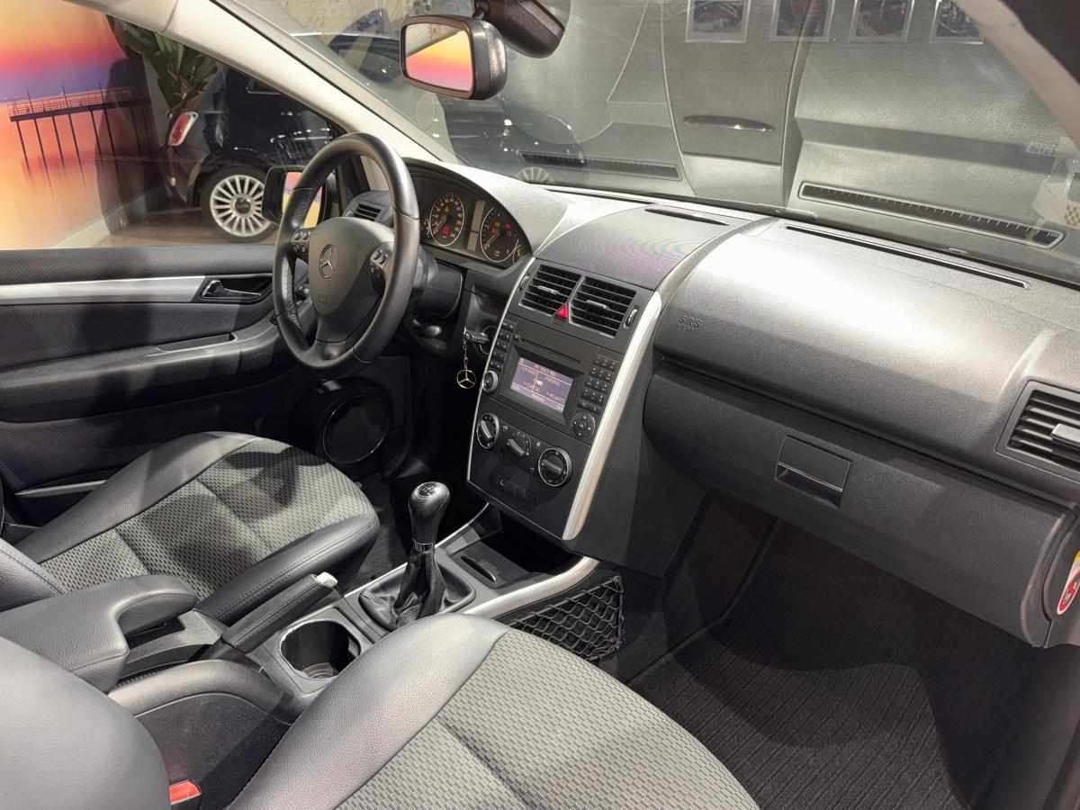 mercedes-benz-classe-a-a-180-cdi-2011-diesel-1991cc