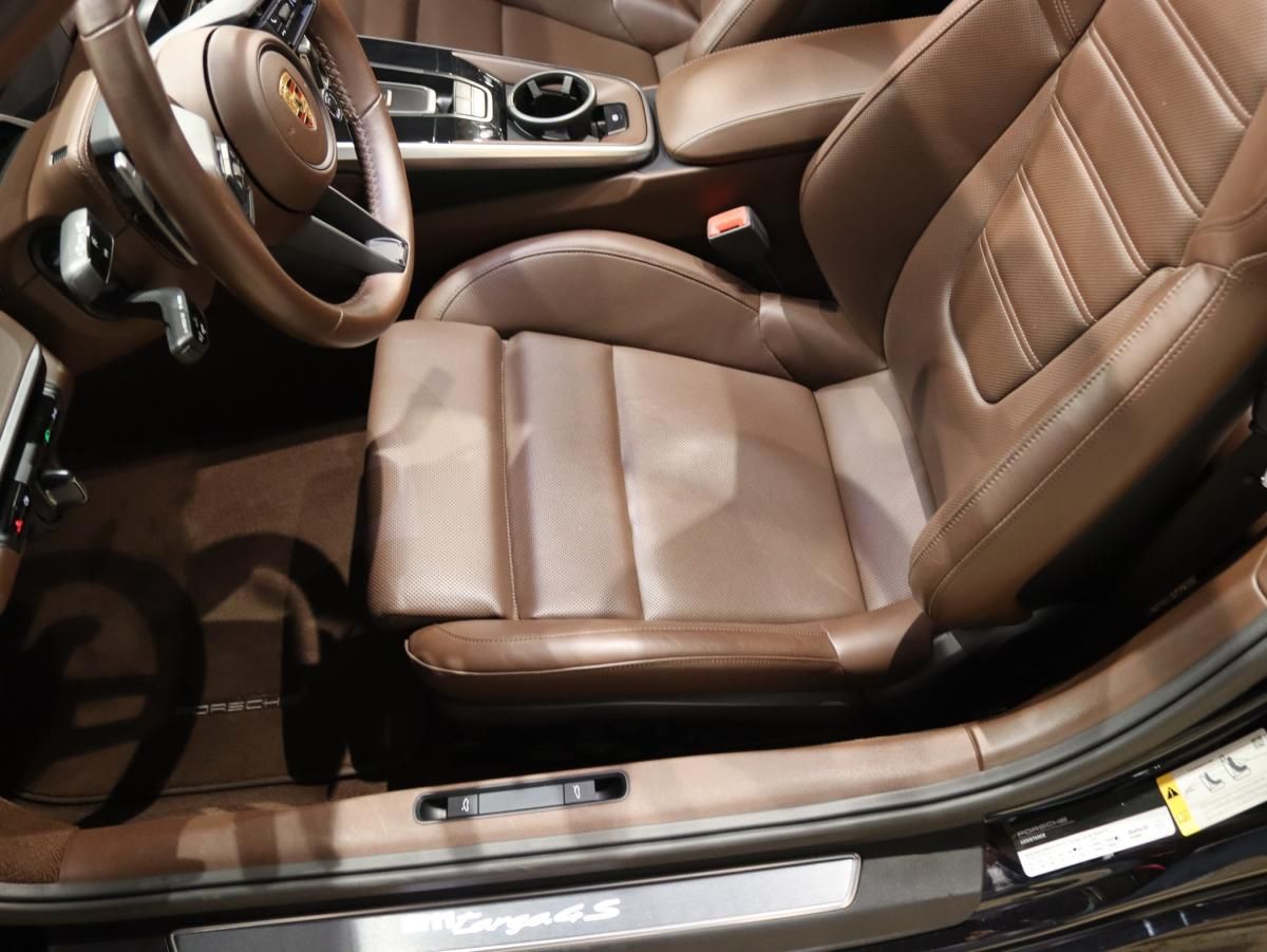 porsche-992-2021-gasolina-2981cc