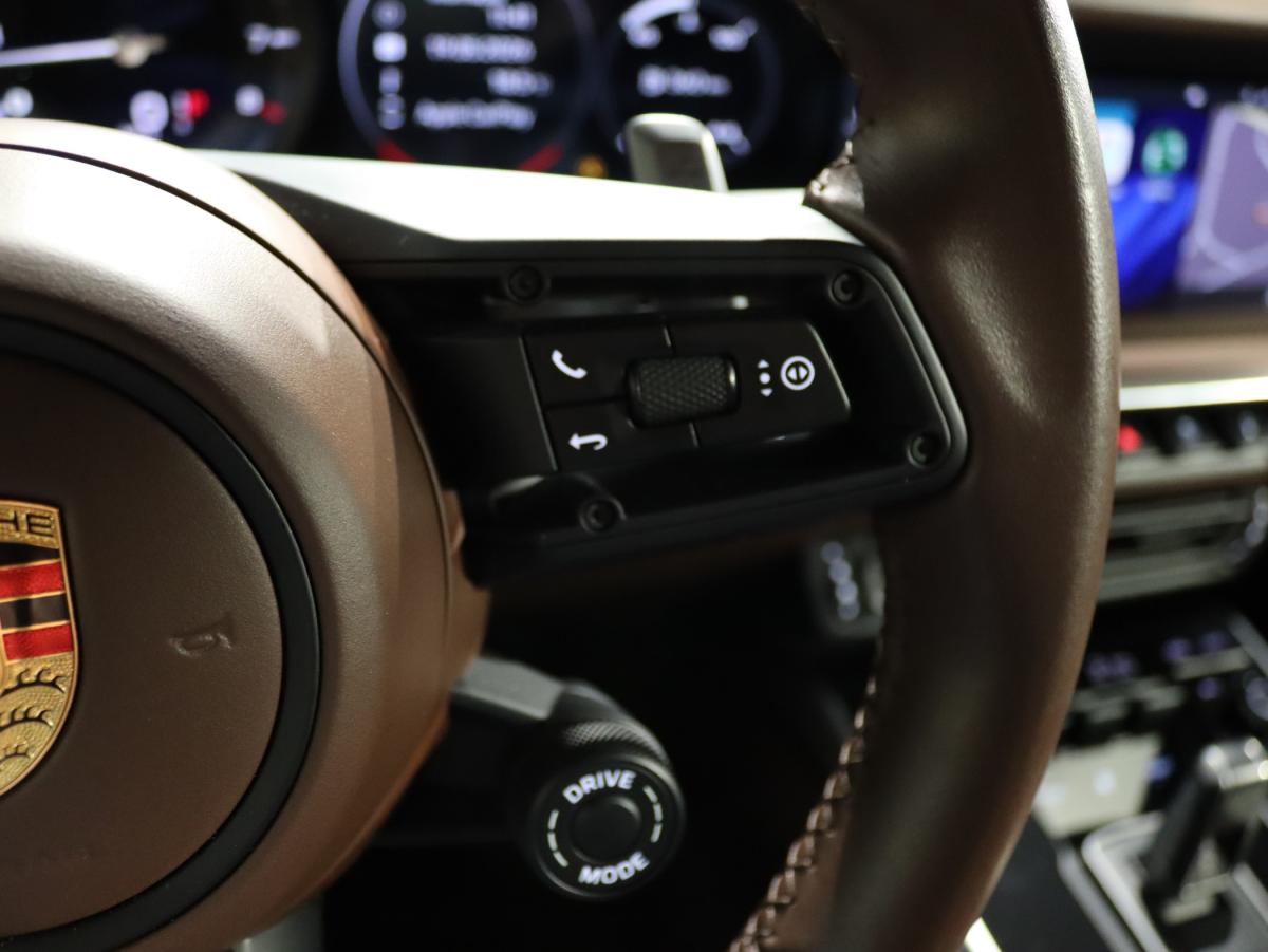 porsche-992-2021-gasolina-2981cc