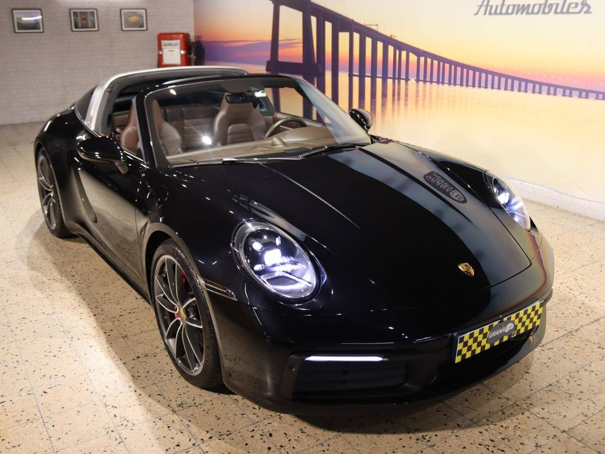 porsche-992-2021-gasolina-2981cc