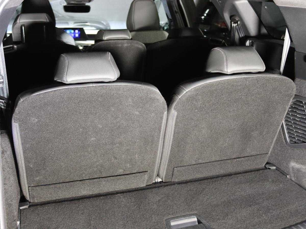 peugeot-5008-2025-gasolina-1199cc
