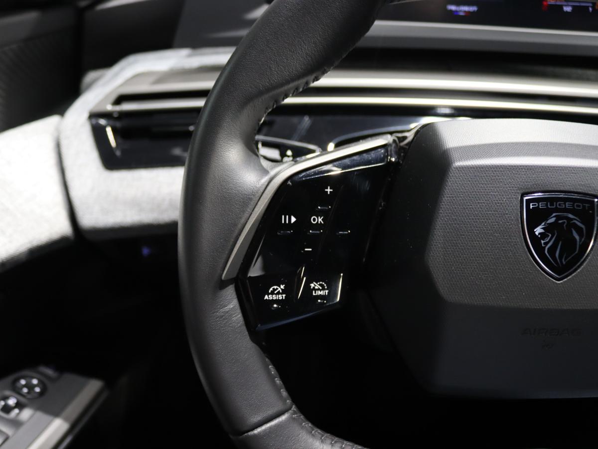 peugeot-5008-2025-gasolina-1199cc