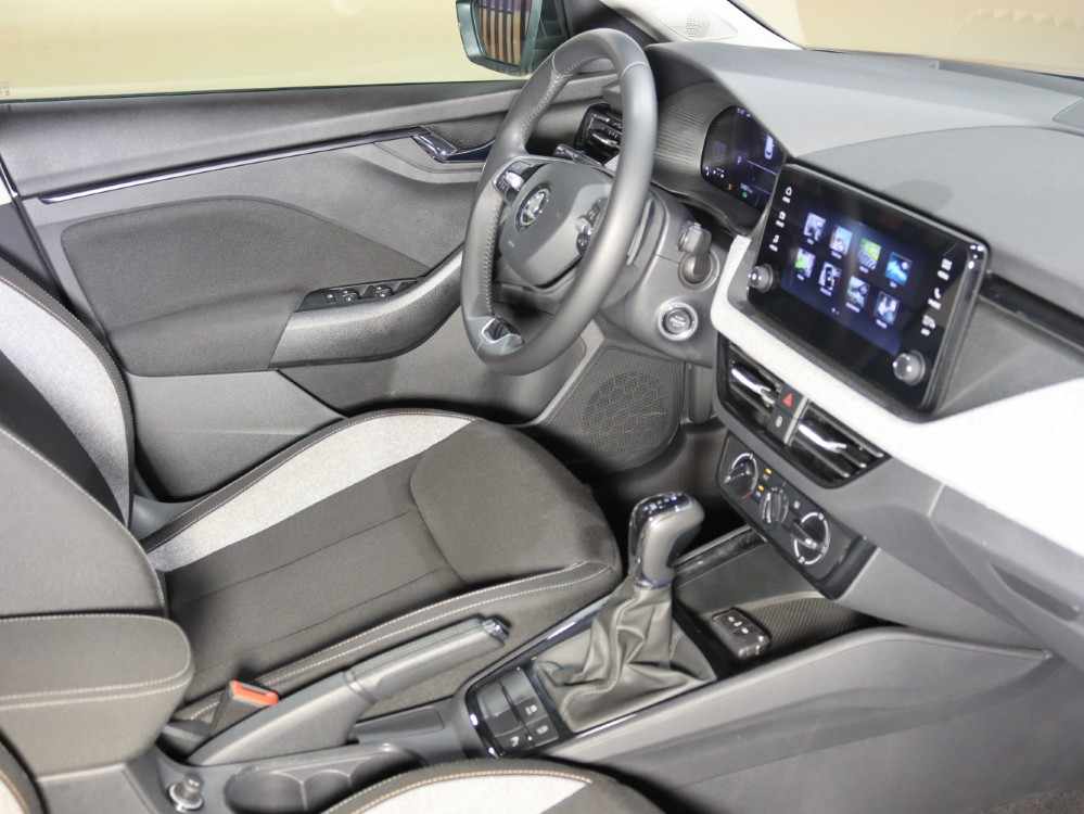 skoda-kamiq-1-0-tsi-2024-gasolina-999cc