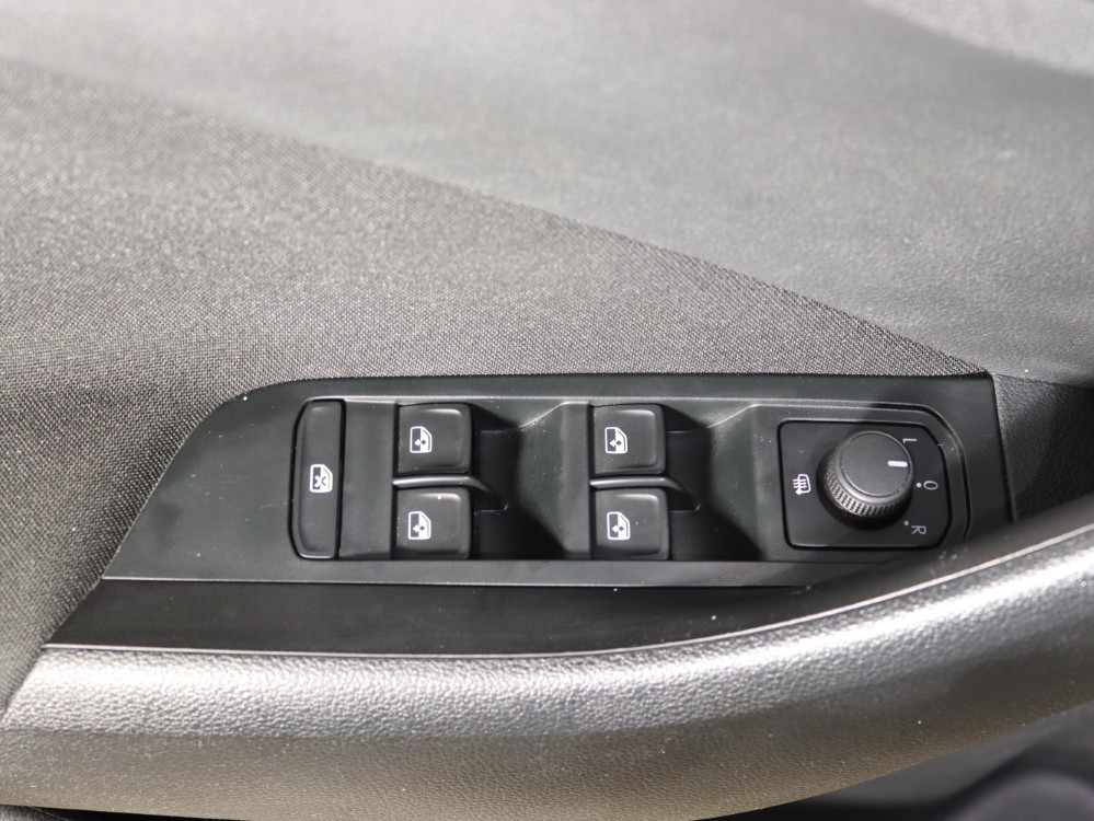 skoda-kamiq-1-0-tsi-2024-gasolina-999cc