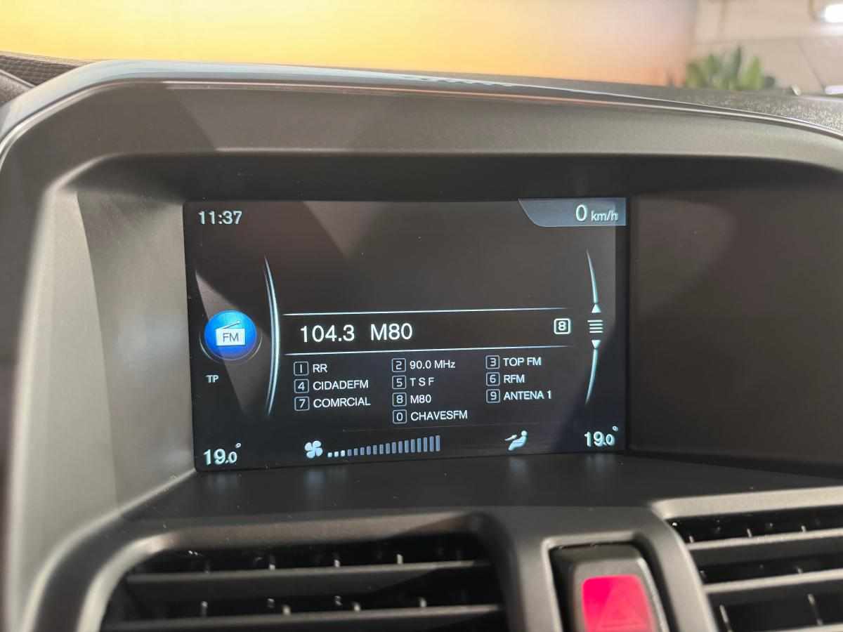 volvo-xc60-2-0-d4-2014-diesel-1969cc