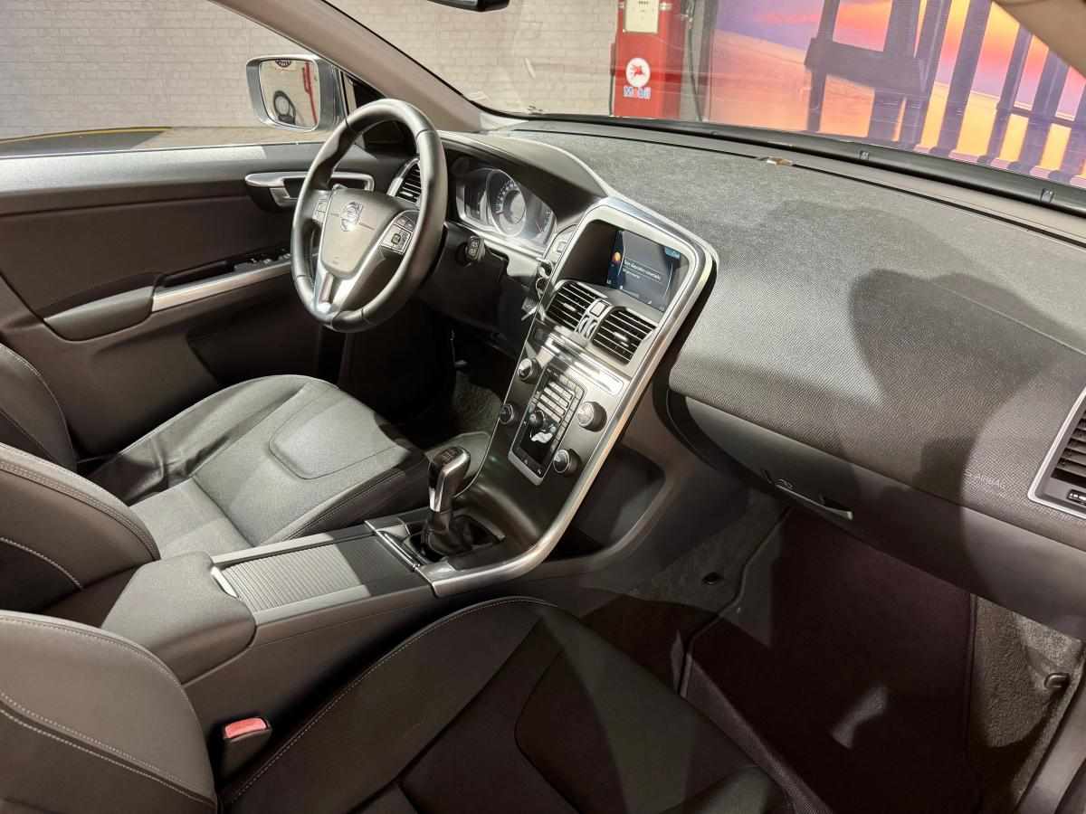 volvo-xc60-2-0-d4-2014-diesel-1969cc