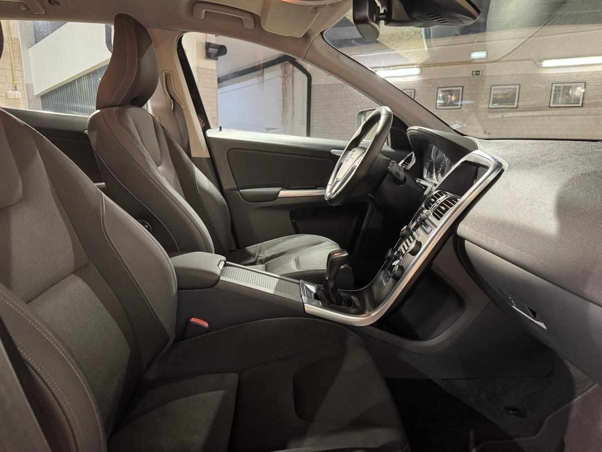 volvo-xc60-2-0-d4-2014-diesel-1969cc