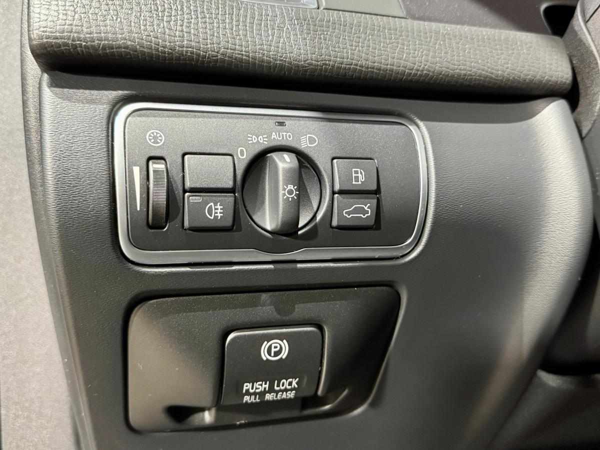 volvo-xc60-2-0-d4-2014-diesel-1969cc