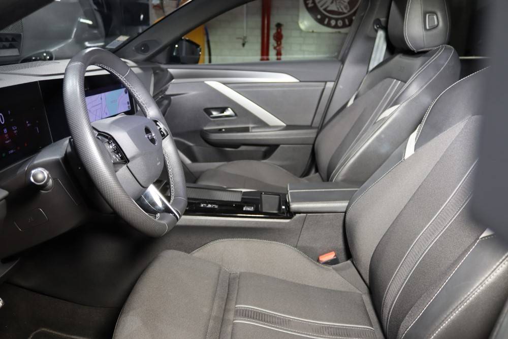 opel-astra-sport-tourer-2024-hibrido-a-gasolina-1598cc