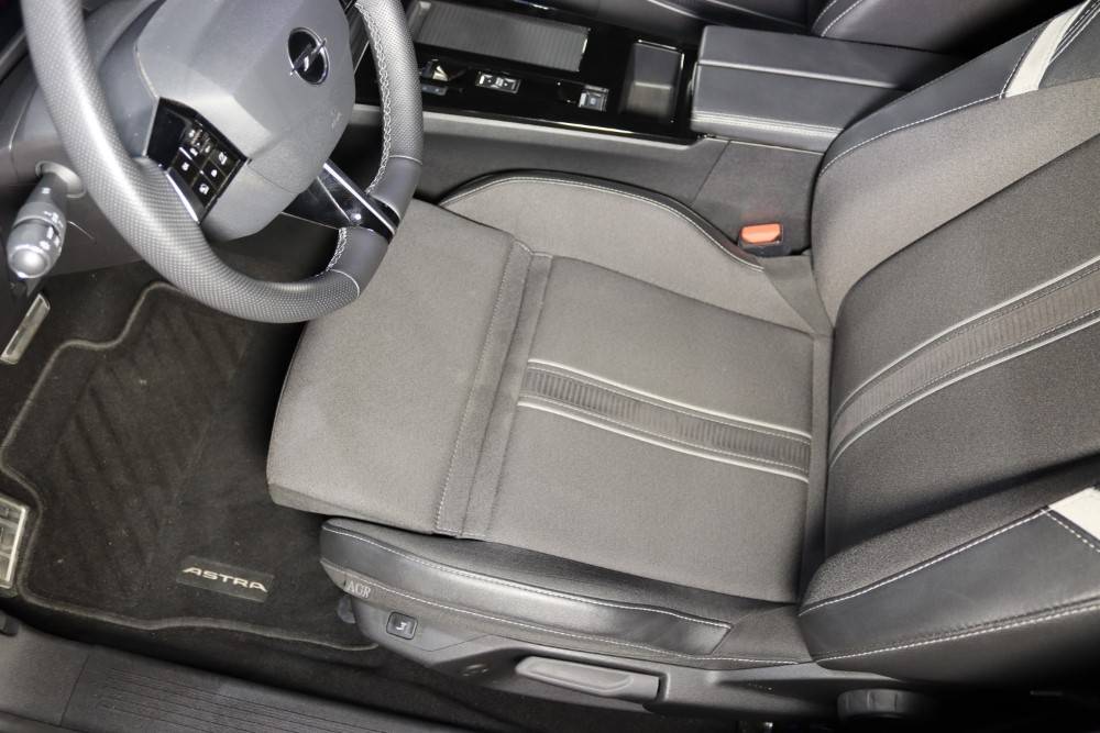 opel-astra-sport-tourer-2024-hibrido-a-gasolina-1598cc