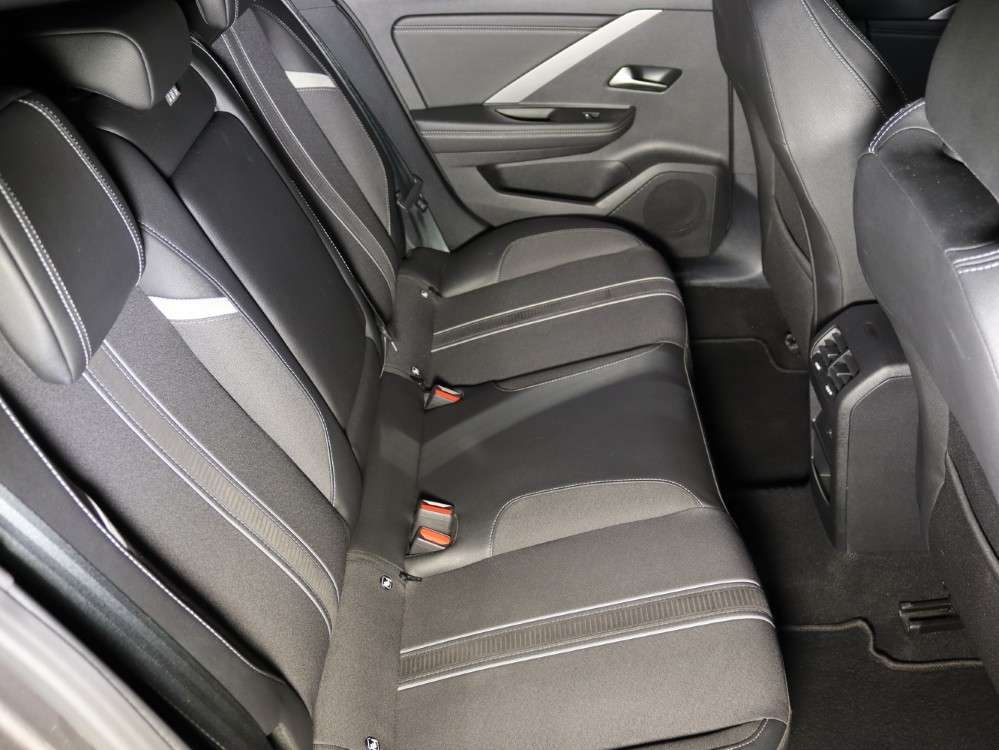 opel-astra-sport-tourer-2024-hibrido-a-gasolina-1598cc