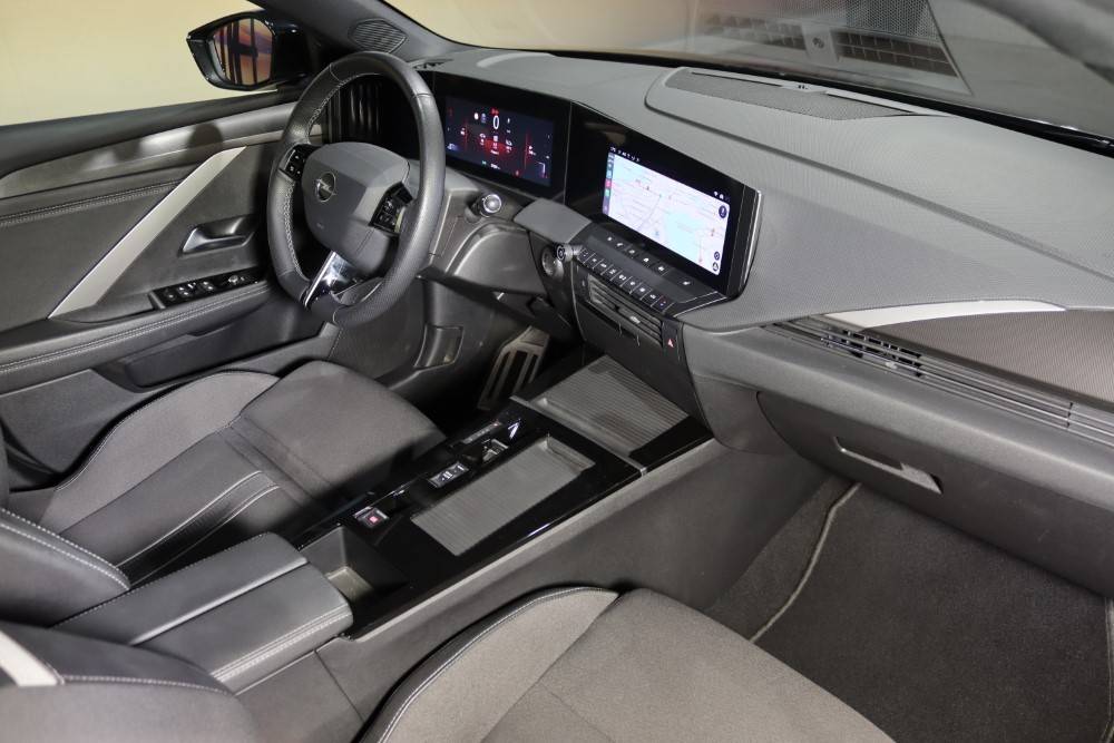 opel-astra-sport-tourer-2024-hibrido-a-gasolina-1598cc
