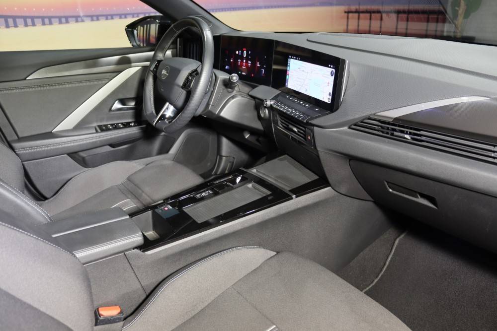 opel-astra-sport-tourer-2024-hibrido-a-gasolina-1598cc