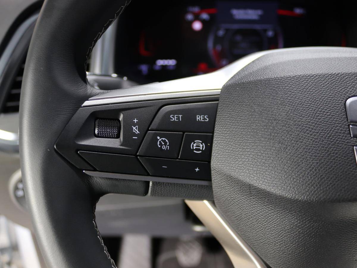 seat-ateca-2025-gasolina-999cc