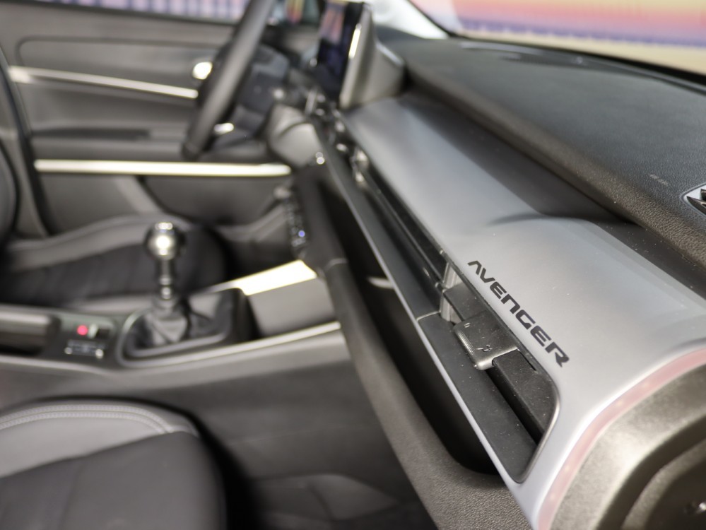 jeep-avenger-2026-gasolina-1199cc