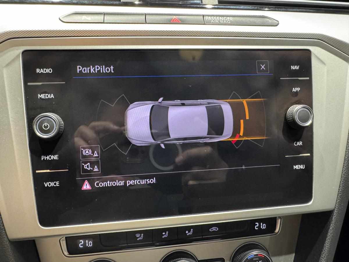 volkswagen-passat-2-0-tdi-bluemotion-2019-diesel-1968cc
