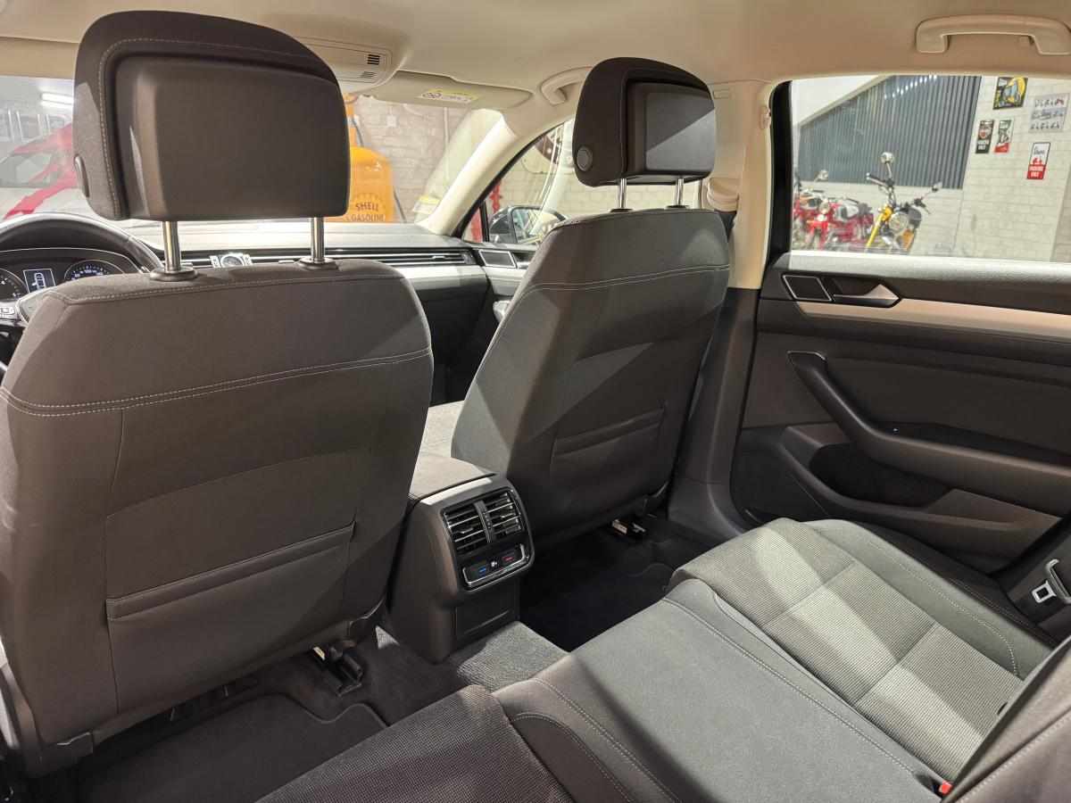 volkswagen-passat-2-0-tdi-bluemotion-2019-diesel-1968cc