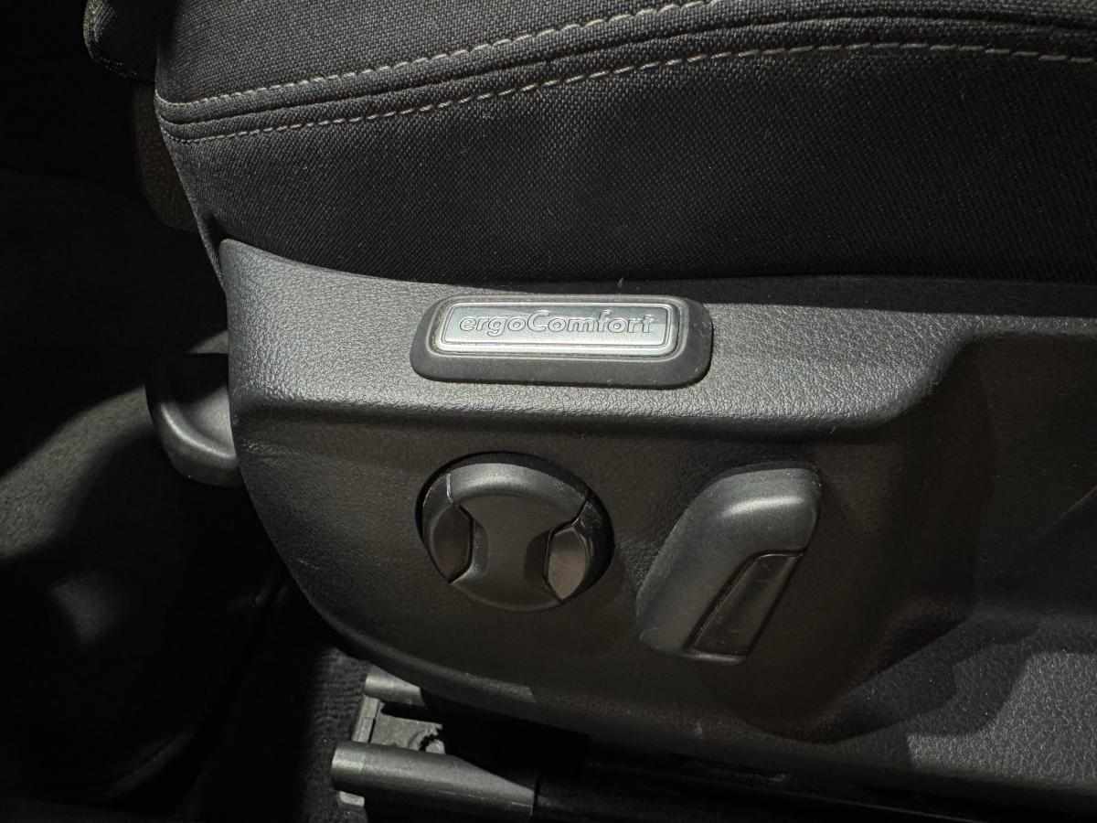 volkswagen-passat-2-0-tdi-bluemotion-2019-diesel-1968cc