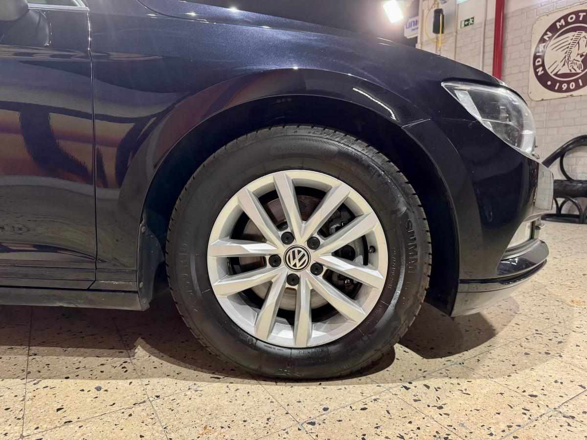 volkswagen-passat-2-0-tdi-bluemotion-2019-diesel-1968cc